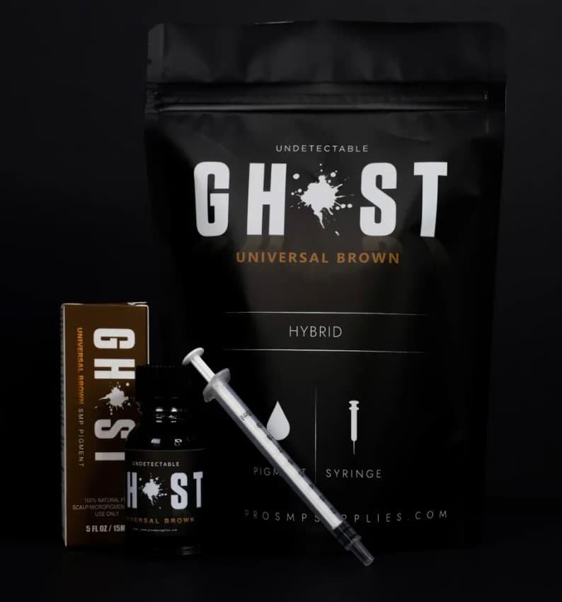 Ghost Universal Brown-pigment med flaske, emballasje og sprøyte